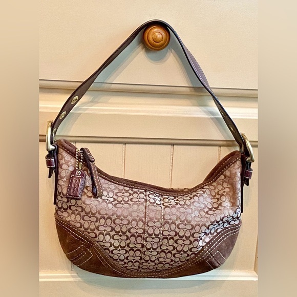 Coach Signature Mini C Soho Mini Shoulder Bag - Picture 3 of 17